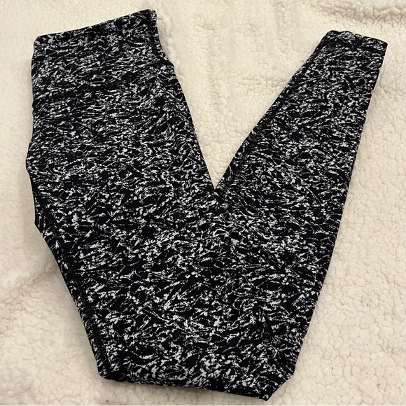 Lululemon Wunder Under Pant III Iced Wave White Black Leggings Low Rise - Picture 3 of 7